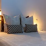 Le 13 Elegant Apartmán *