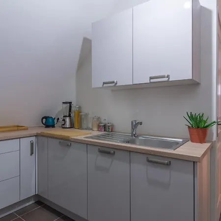 Apartment Le 13 Elegant Troyes