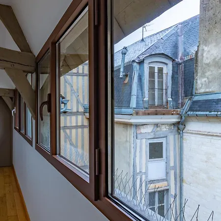 Lejlighed Duplex Climatise Dans Le Centre Historique De Troyes, 13 Elegant