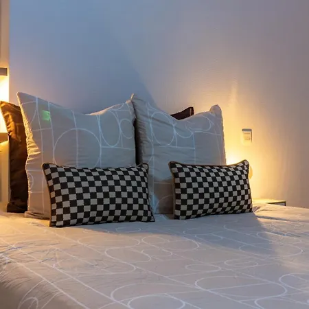 Le 13 Elegant Apartment *