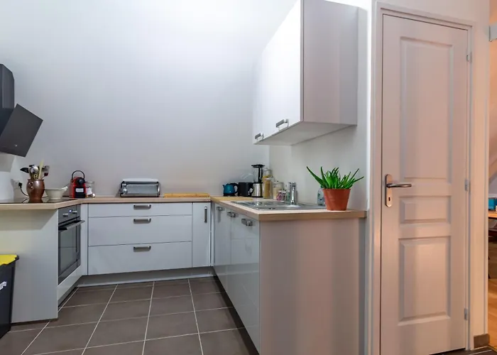 Le 13 Elegant * Τρουά