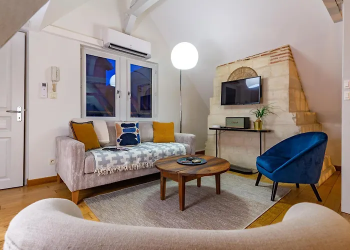 Le 13 Elegant Τρουά