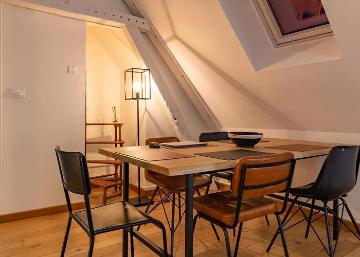 Le 13 Elegant Apartment